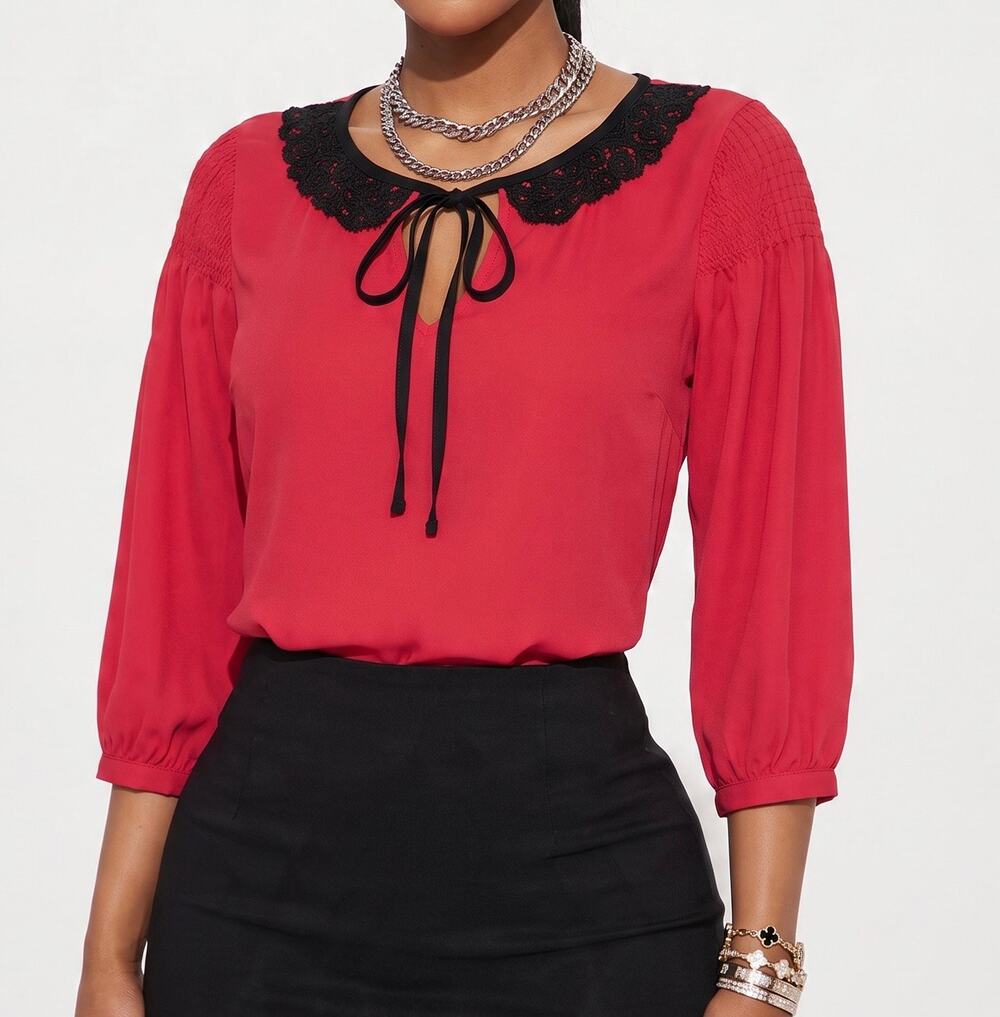 Disney x LC Lauren Conrad Snow White Red Lace Collar Blouse Puff Sleeve - Small